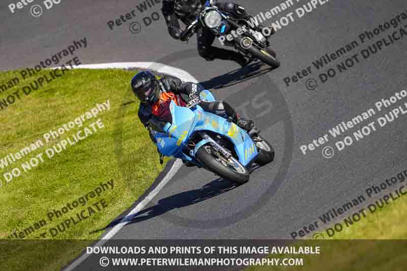 cadwell no limits trackday;cadwell park;cadwell park photographs;cadwell trackday photographs;enduro digital images;event digital images;eventdigitalimages;no limits trackdays;peter wileman photography;racing digital images;trackday digital images;trackday photos